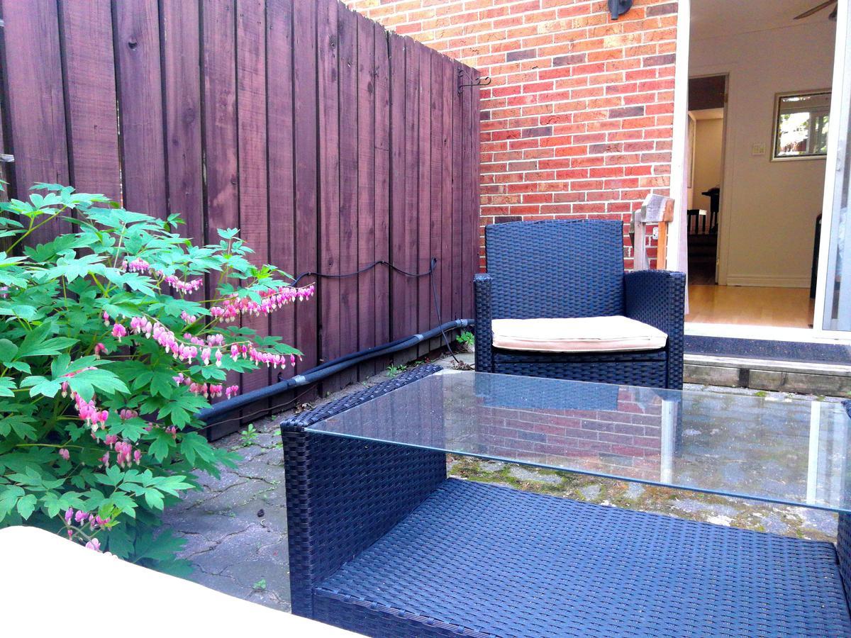 Margie Townhome Suites Toronto Exterior photo